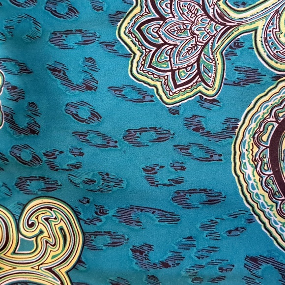 Turquoise Halter Top - Picture 11 of 13